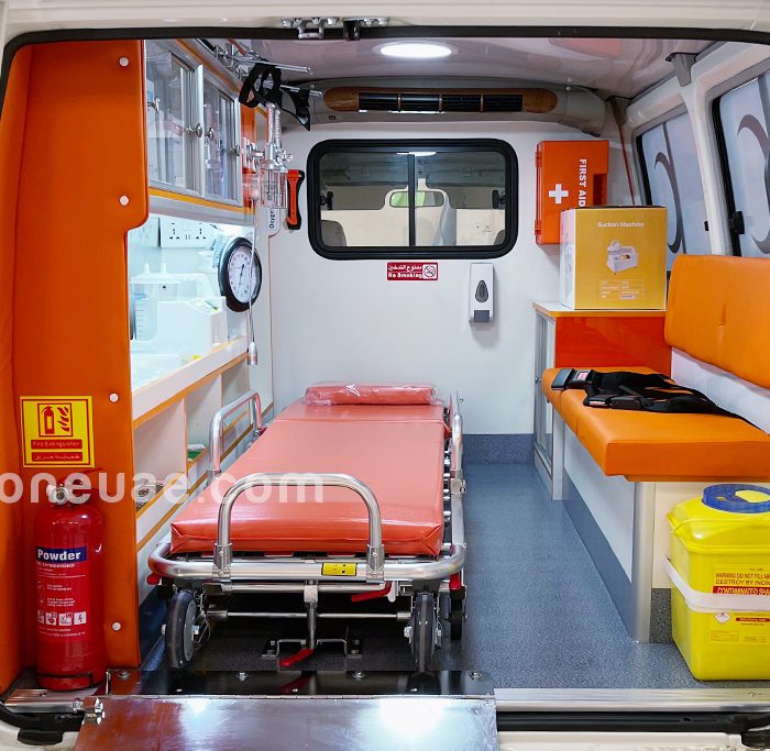 Toyota land cruiser 4x4 ambulance autzoneuae 4