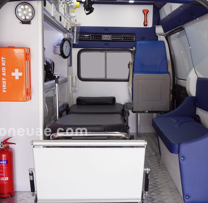 Hyundai h1 high roof ambulance