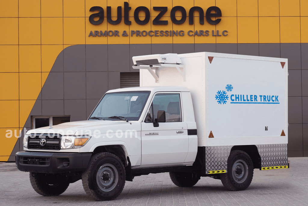 Toyota land cruiser Chiller Truck/refrigerator pick up