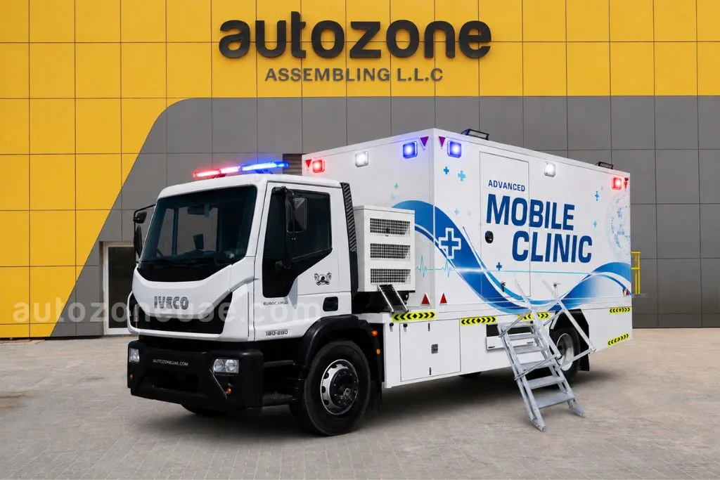 Advanced mobile clinic on an Iveco Eurocargo 180-280 chassis with access steps and roof light bar