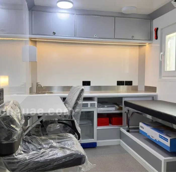 Oxygen Supply Cabinet and Treatment Area